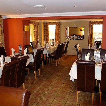 The Golden Lion Hotel Maryport Esterno foto
