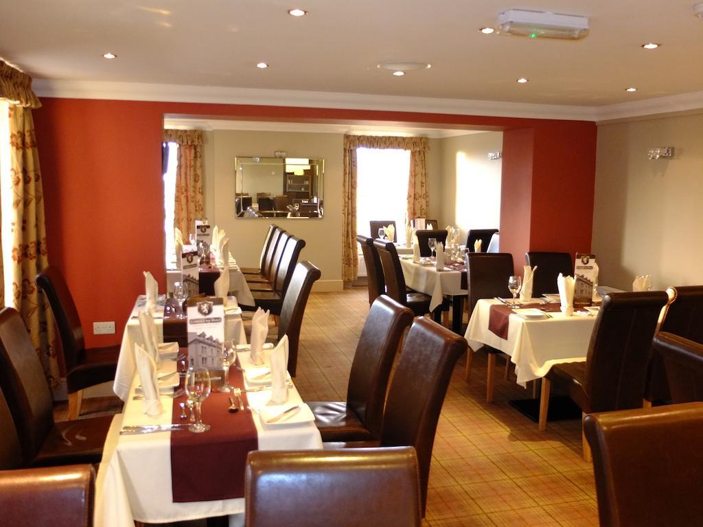 The Golden Lion Hotel Maryport Esterno foto